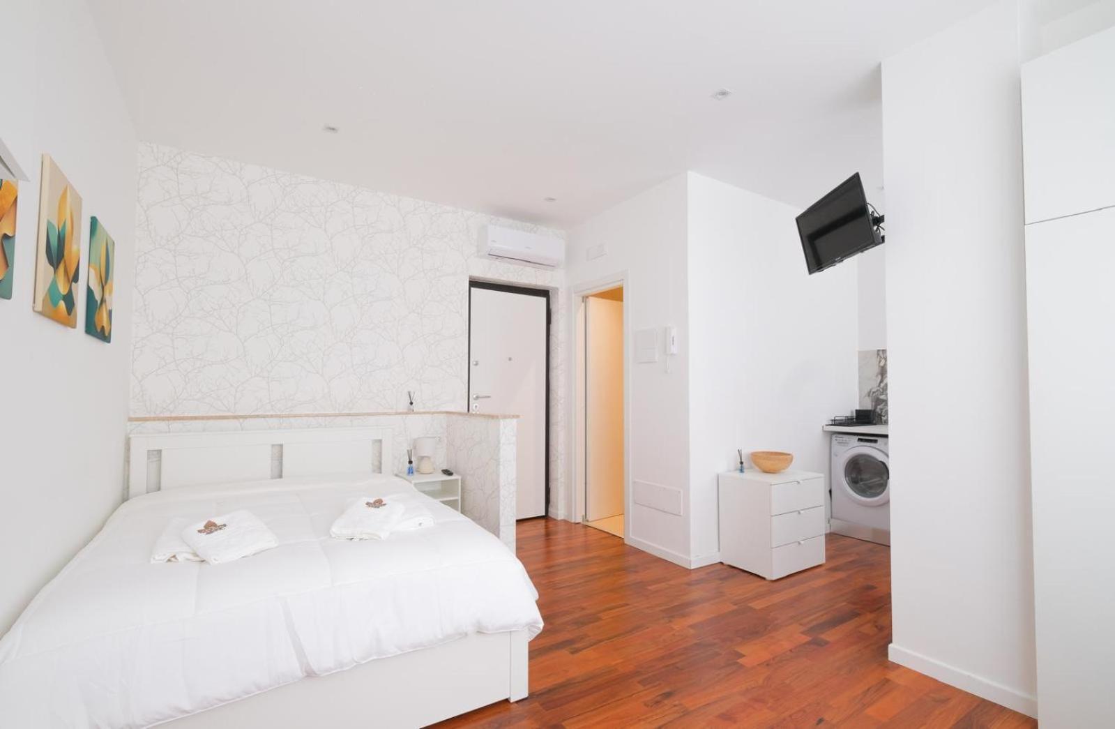 شقة The Apulian Loft II Bari - Via Celentano المظهر الخارجي الصورة